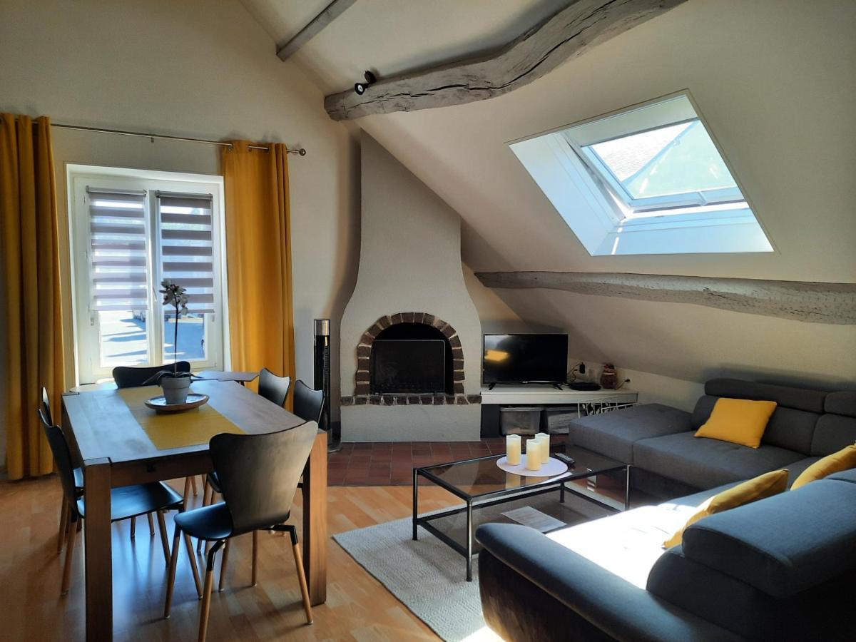 Grand Appartement Tout Confort Proche De Chambord Saint-Claude-de-Diray ภายนอก รูปภาพ